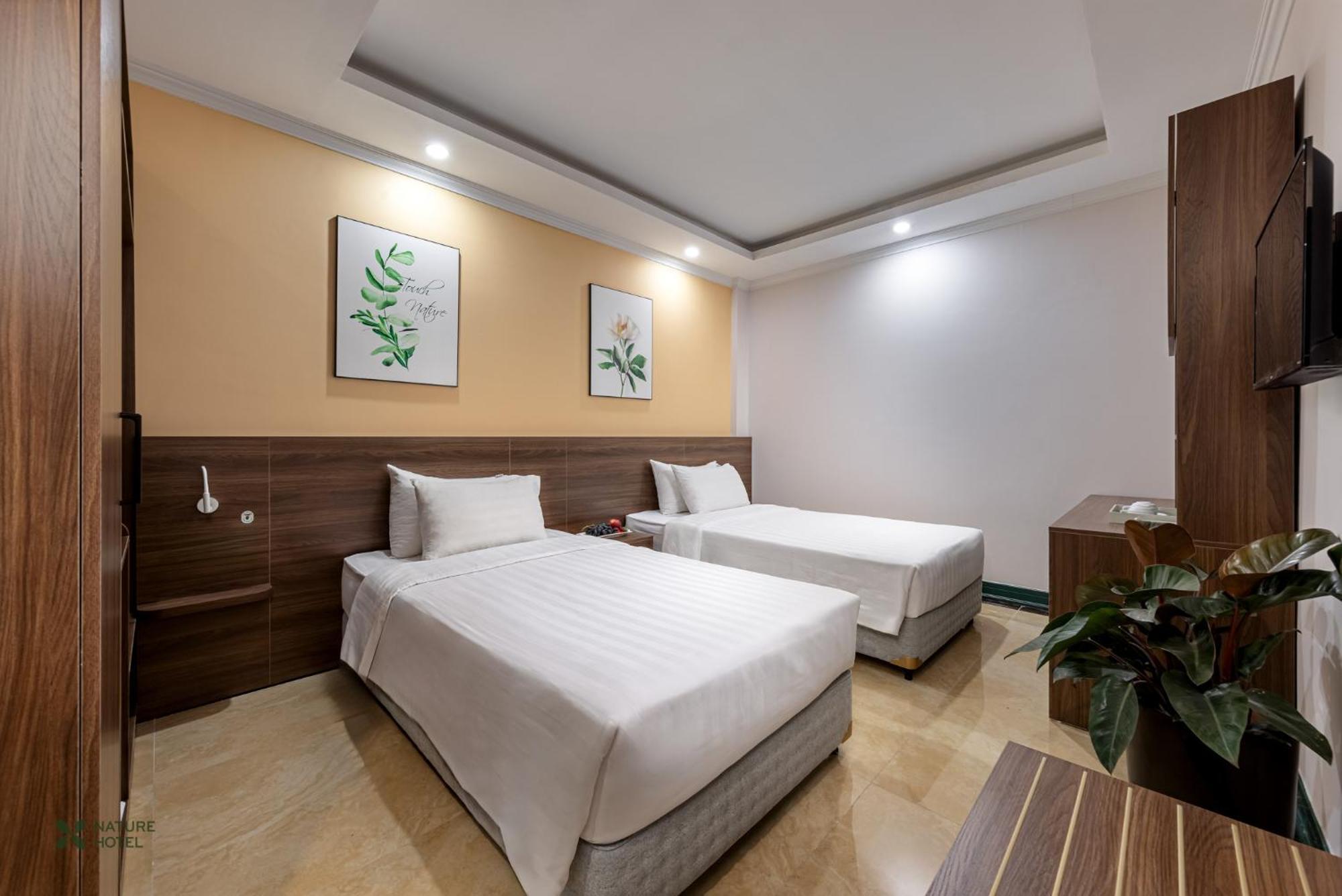 Nature Hotel Hanoi Exterior photo